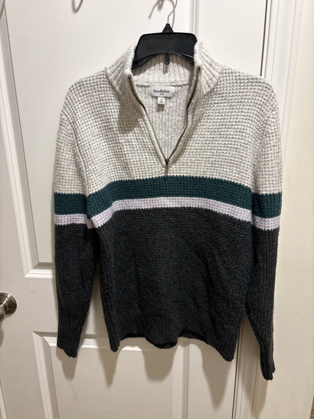 Soft and Cozy Goodfellow & Co Cream, Green & Charcoal Quarter-Zip Sweater